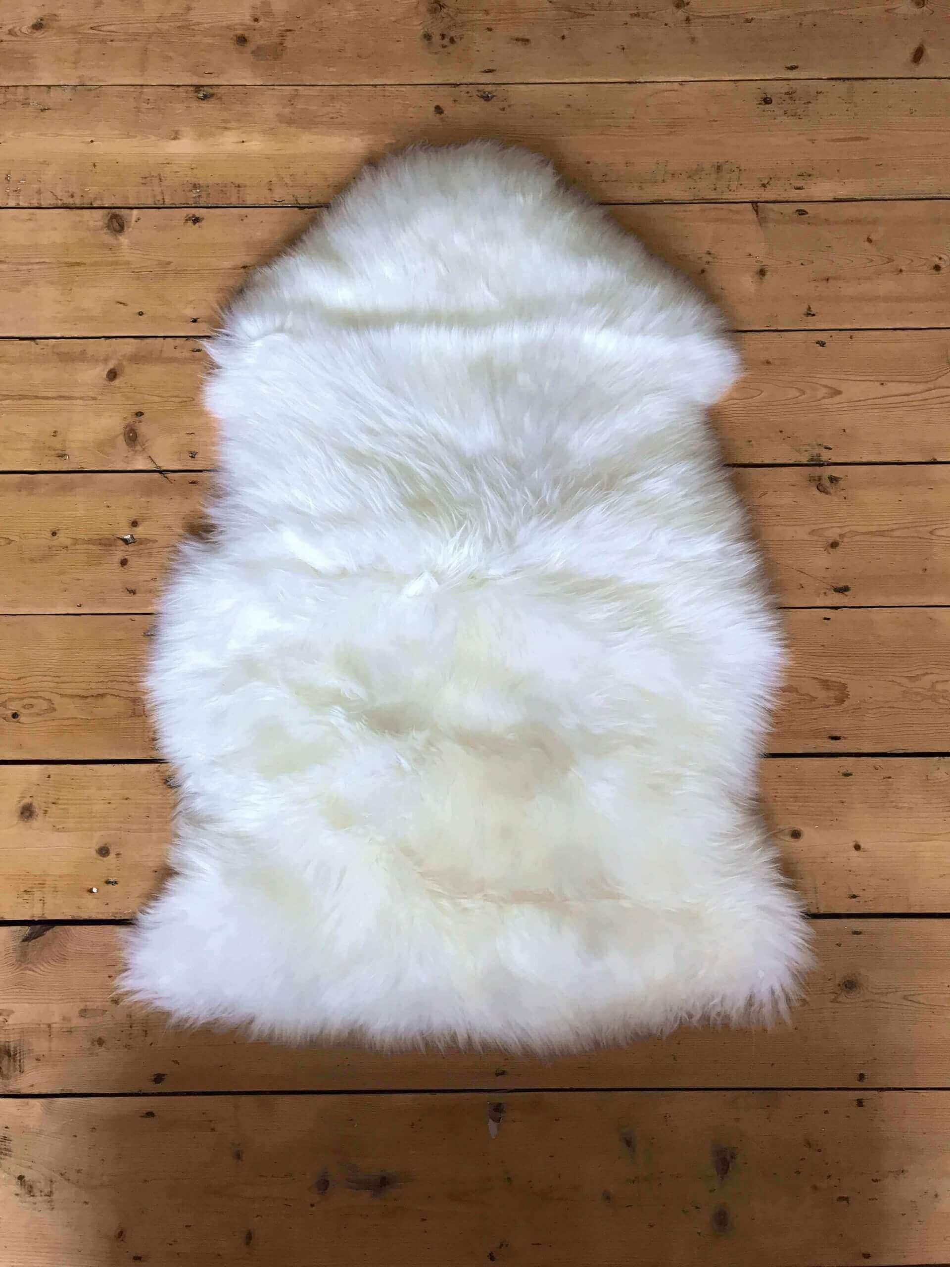 Large Single Sheepskin Rug Ivory/ White